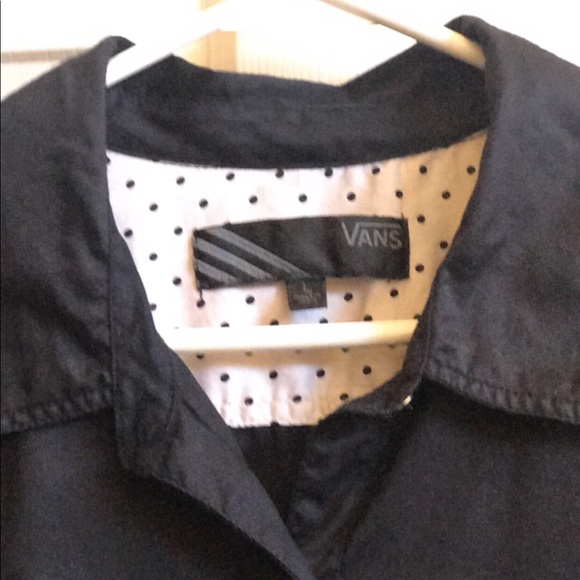 Women’s Vans Large Button Long Sleeve Shirt, Black - Picture 3 of 8